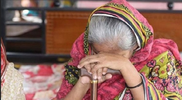 বৃদ্ধাবাস থেকে - সুবোধ সরকার।