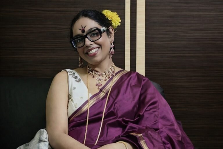 সজ্জাসুন্দরী - মন্দাক্রান্তা সেন